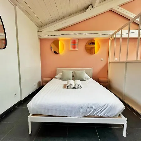 Blossom - Check In H24 - Wifi *