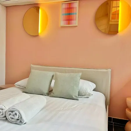 Blossom - Check In H24 - Wifi * Villeurbanne